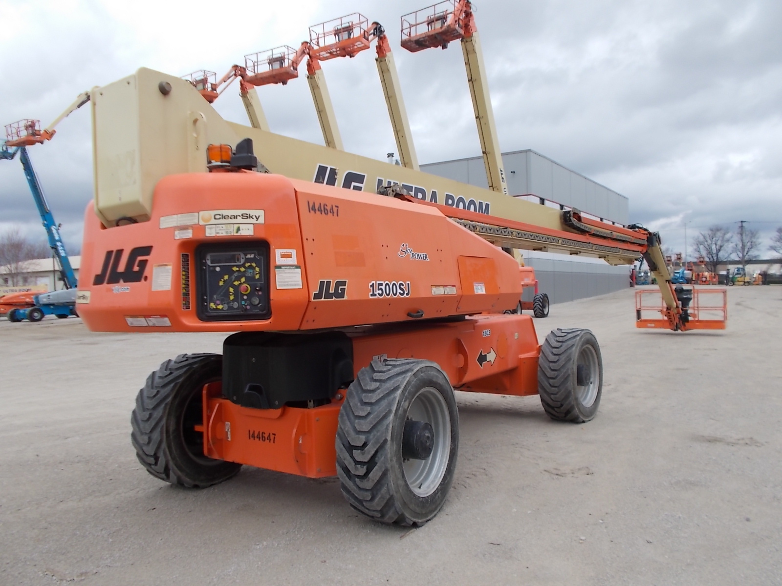 2011 JLG 1500SJ