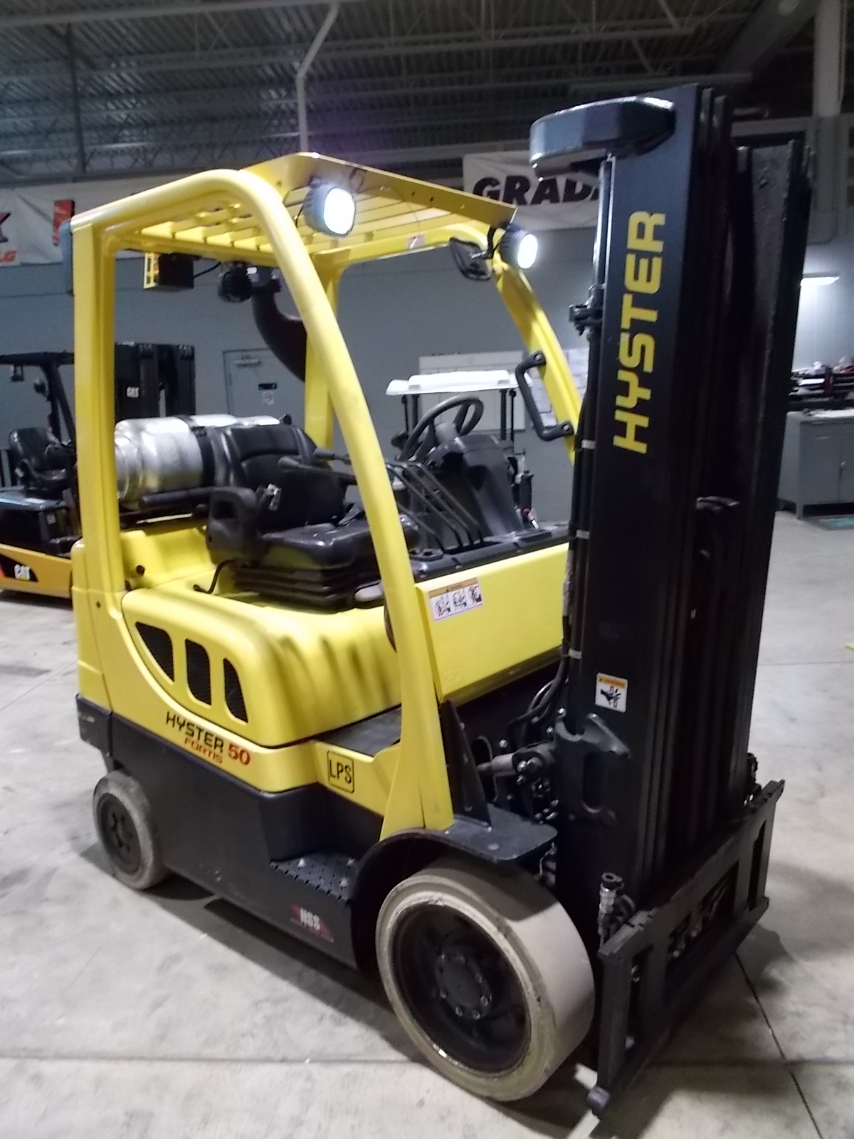 Hyster H50FT Forklift Features