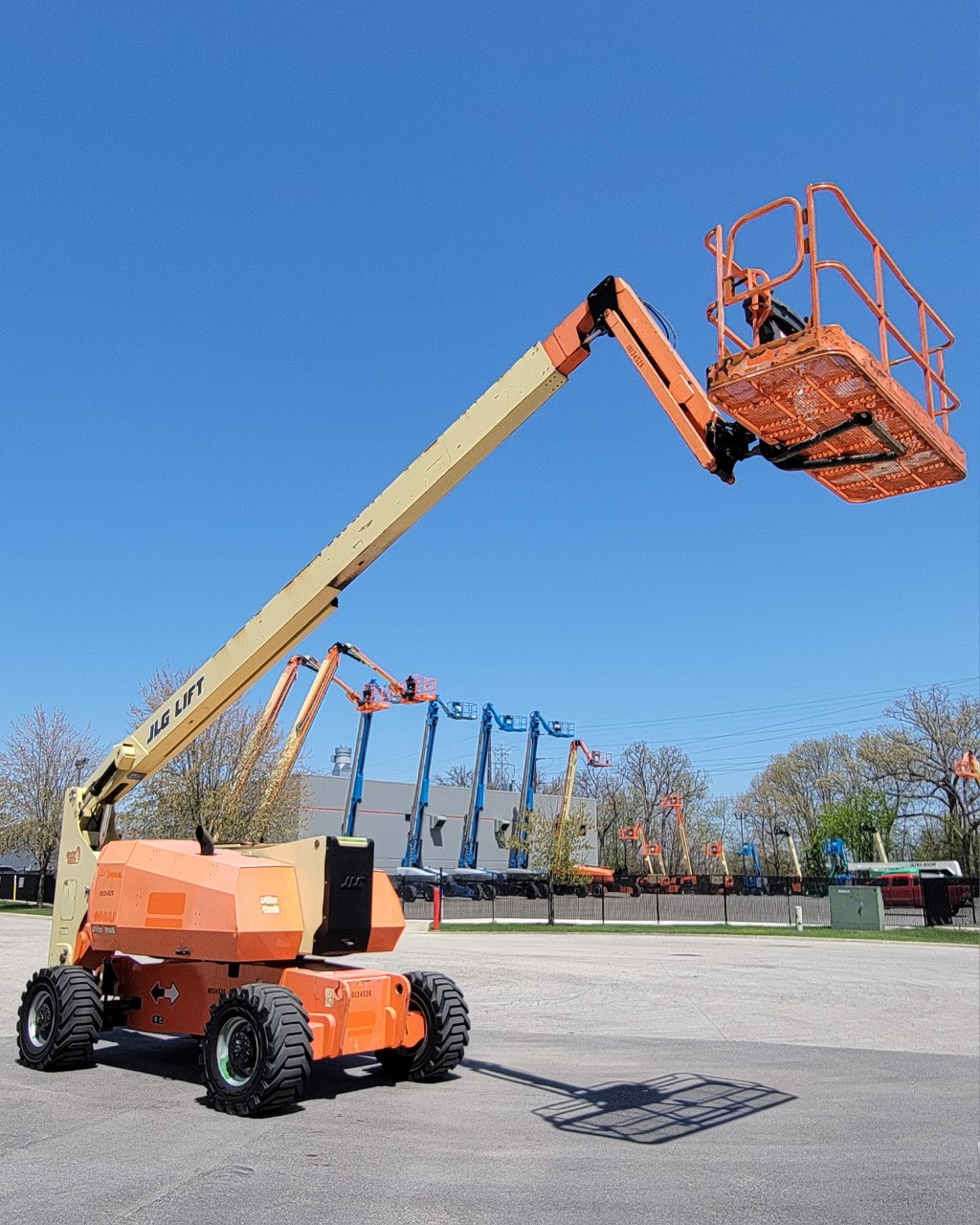 2013 JLG 800AJ