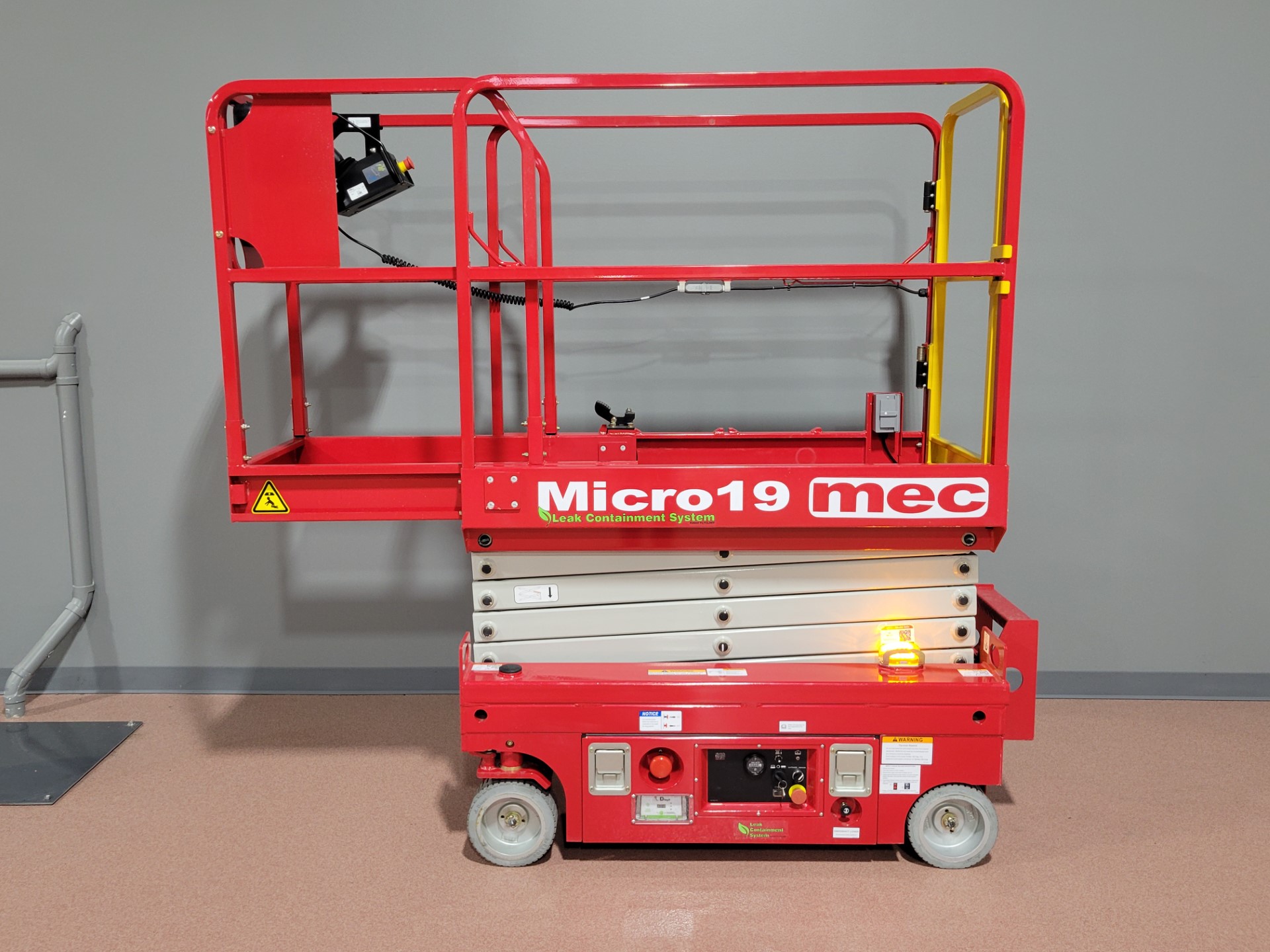 MEC Micro 19 Scissor Lift 